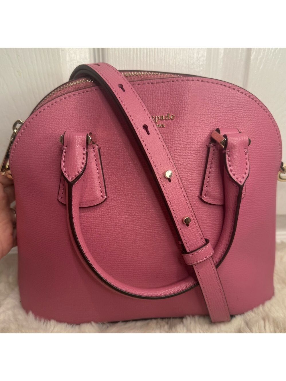 KATE SPADE NEW YORK LEATHER DOME HAND BAG PINK